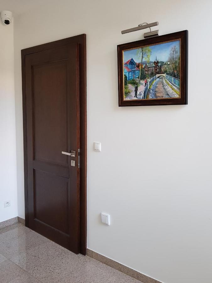 Pod Modrzewiami Krynica-Zdrój Exterior foto